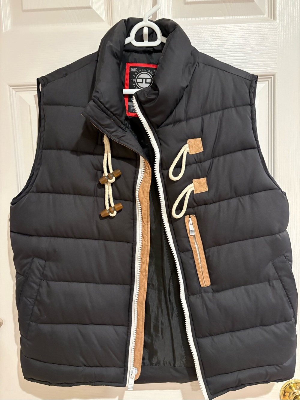 Jordan Craig Black Quilted Vest with Tan Trim